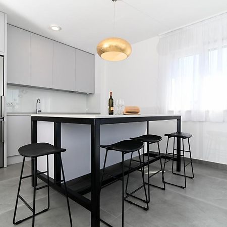 Apartment Laura, Free Parking, Balcony, 4 Ppl Τρογκίρ Εξωτερικό φωτογραφία