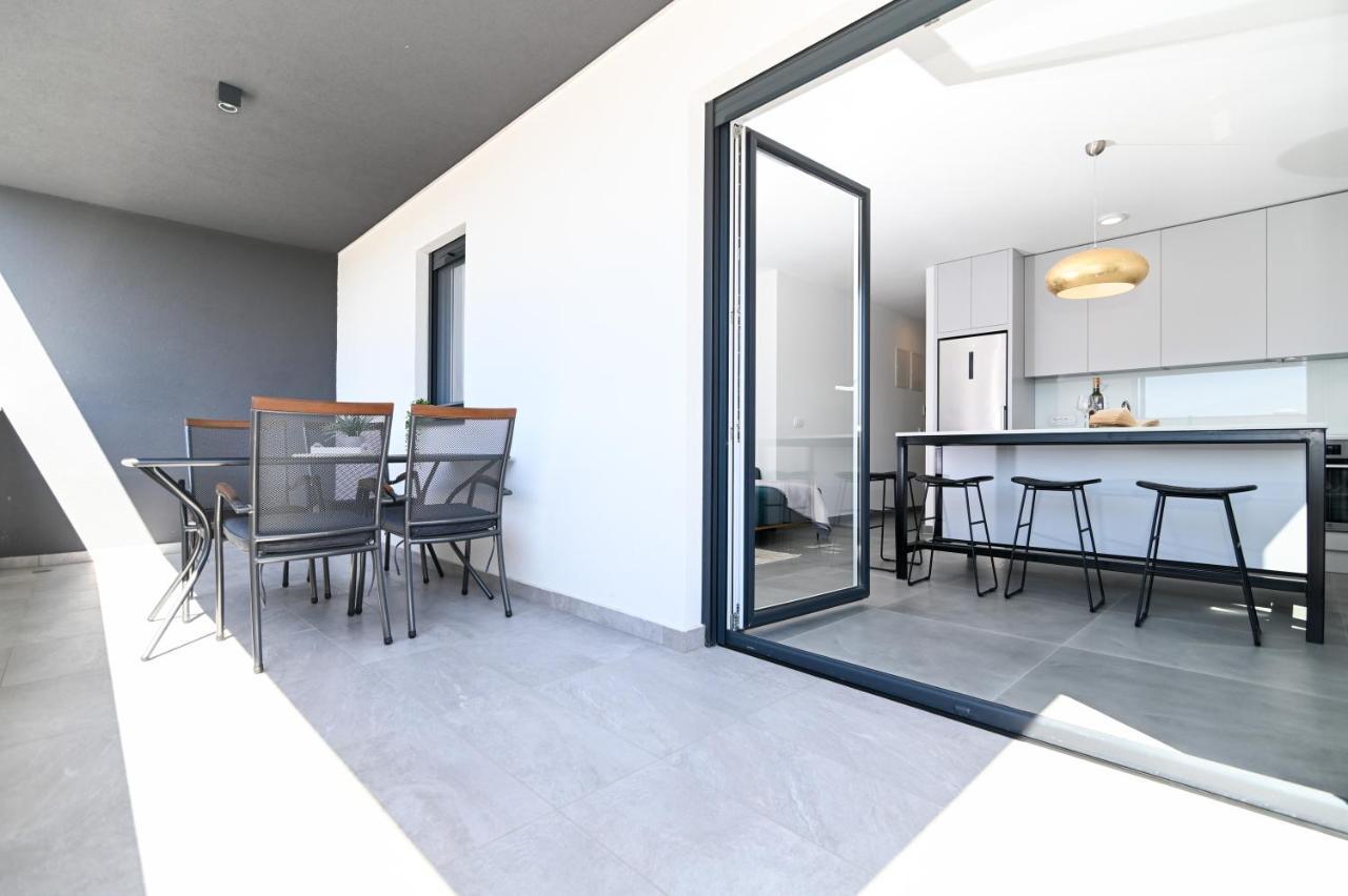 Apartment Laura, Free Parking, Balcony, 4 Ppl Τρογκίρ Εξωτερικό φωτογραφία